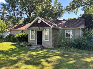 119 Cherry Dr, Walkerton, IN