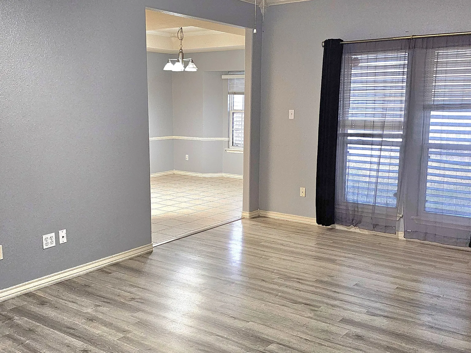 8002 Mitra Parkway - 1 — Photo 3