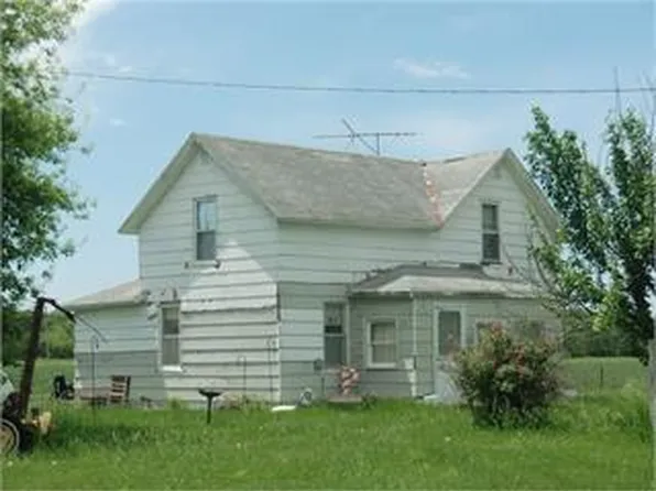 1570 180th St, West Liberty, IA 52776