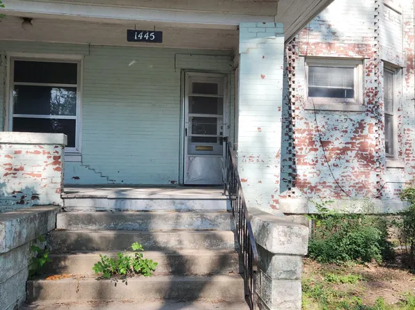 1445 S 16th St, Lincoln, NE 68502