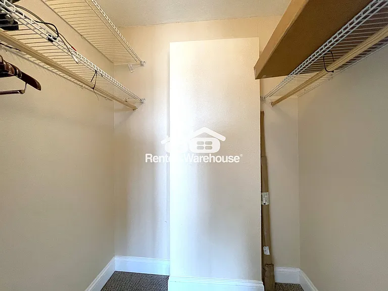 51 Island Way #906 — Photo 16