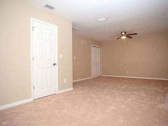 5th image of 1560 Sherwood St