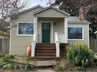 2111 16th Ave S, Seattle, WA 98144