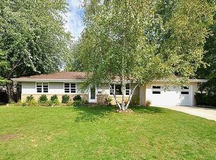 4860 Dona Ln, Golden Valley, MN 55422