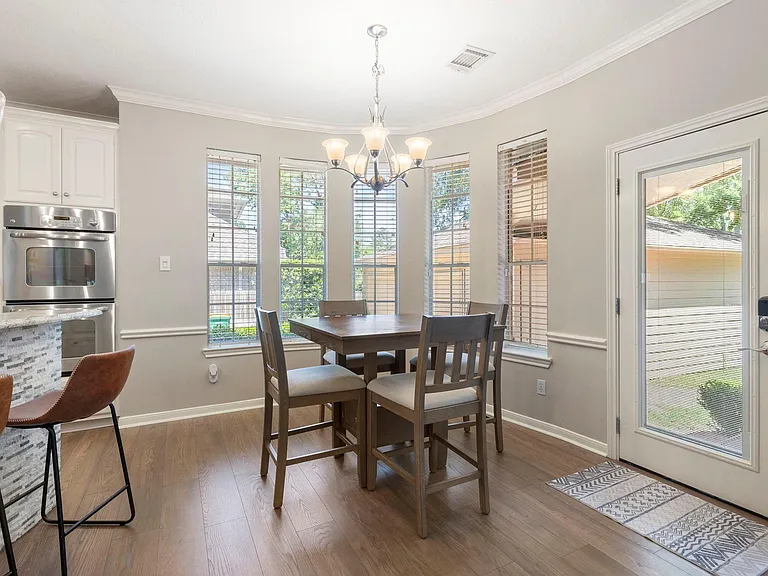10 Scenic Mill Pl — Photo 23