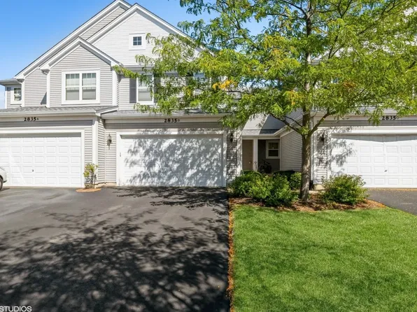 2835 Cattail Ct Unit B, Wauconda, IL 60084