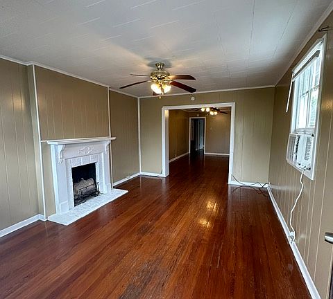 4th image of 4224 Dumaine St #A