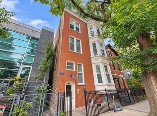 1830 W Superior St APT 3F, Chicago, IL 60622