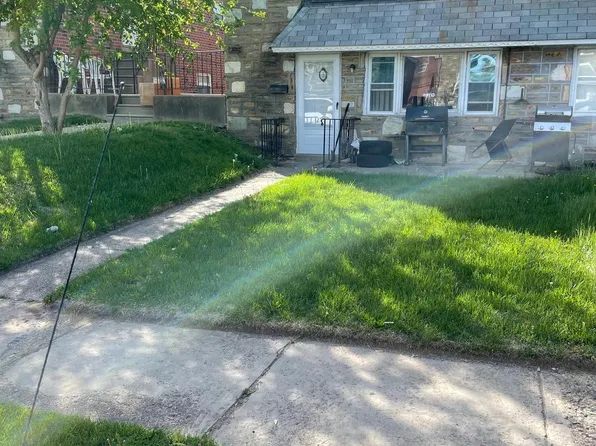 8112 Langdon St, Philadelphia, PA 19152