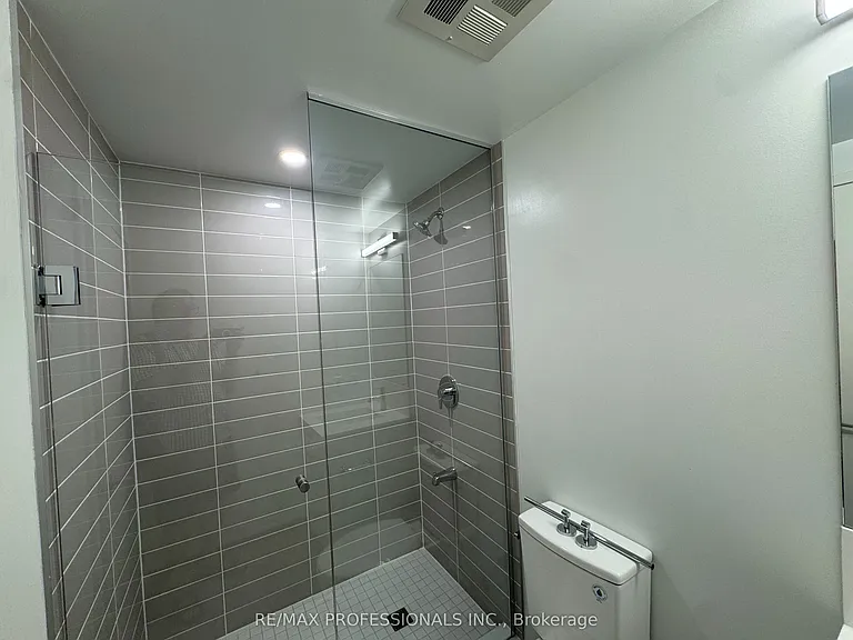 4010 Eglinton Ave W #502 — Photo 17
