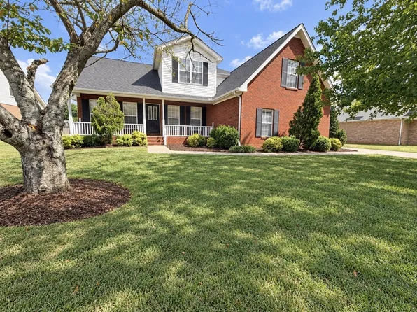 1818 Bridget Dr, Murfreesboro, TN 37129