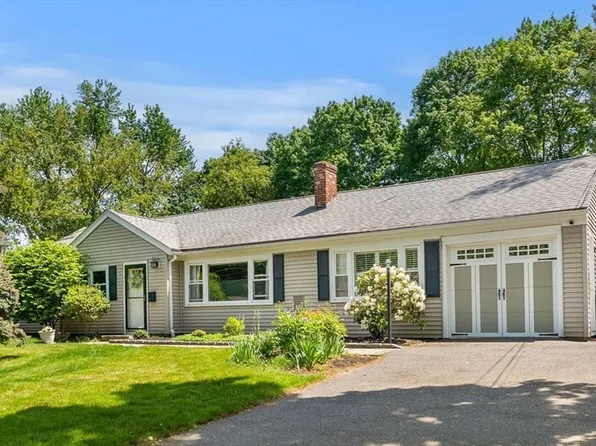 7 Leighton St, Natick, MA 01760