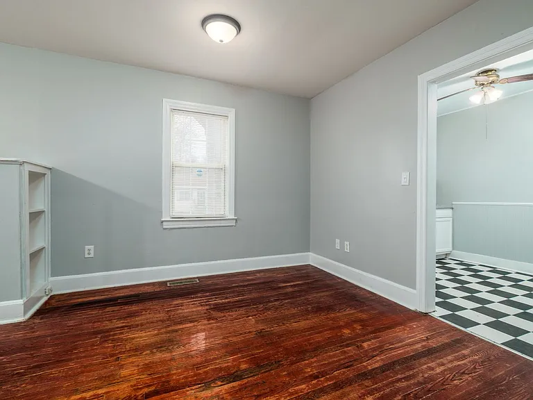 5744 Hoover Ave — Photo 6