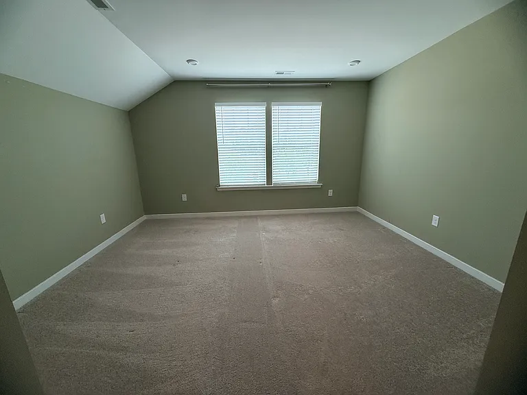 7610 Sandler Dr — Photo 8