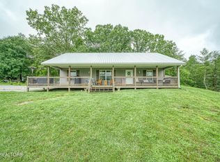 167 Hedgecoth Rd, Crab Orchard, TN 37723