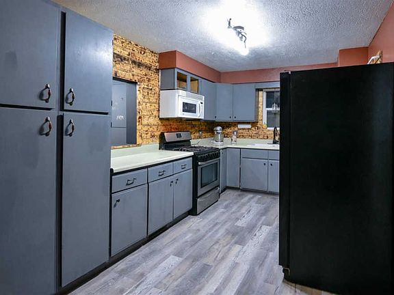 4th image of 506 Lakeport St