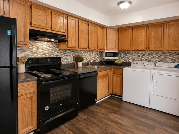 The Townhomes at Diamond Ridge