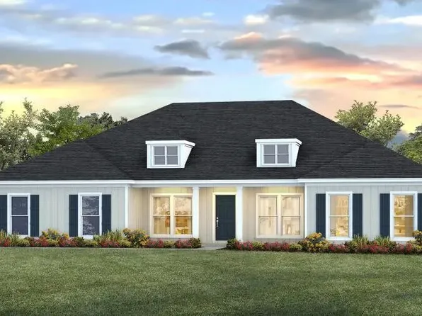 6612 Palm Pointe Dr, Ocean Springs, MS 39564