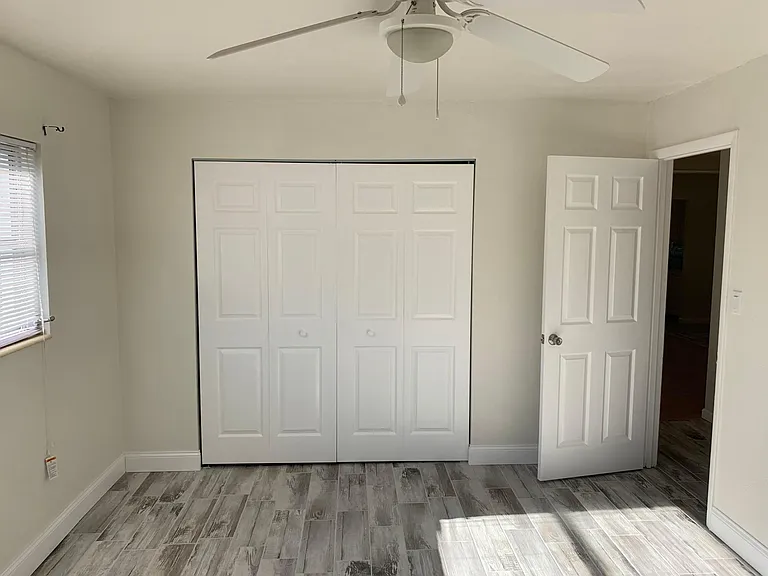 825 Clarke Ave — Photo 18