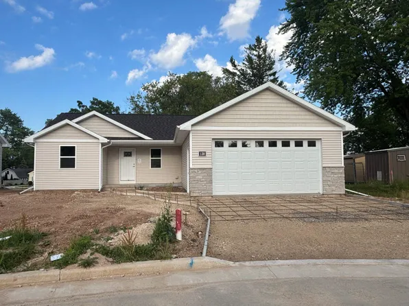 130 Fairview Ln, Chilton, WI 54014