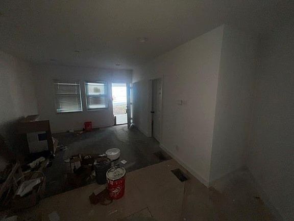 3rd image of 1094 Harwell St NW