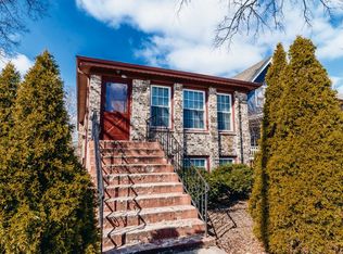 119 N Taylor Ave #2, Oak Park, IL 60302