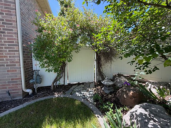 4th image of 2525 S 1375 W