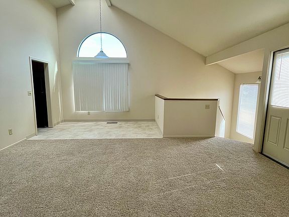 2nd image of 3082 McGlenn Dr #1