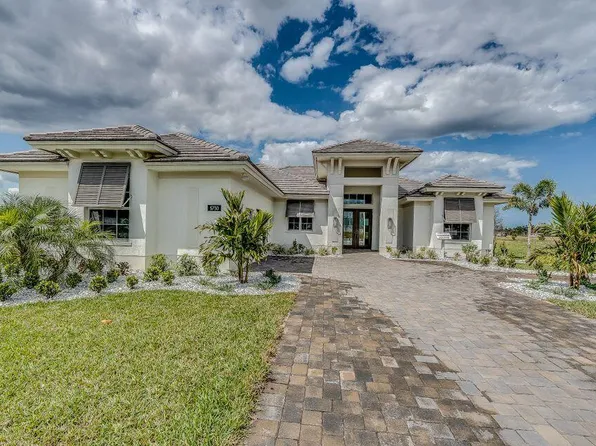 5520 Bent Pine Square, Vero Beach, FL 32967