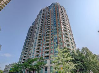 7 Lorraine Dr #301, Toronto, ON M2N 7H2