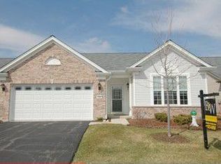 2598 Venetian Ln, Elgin, IL 60124