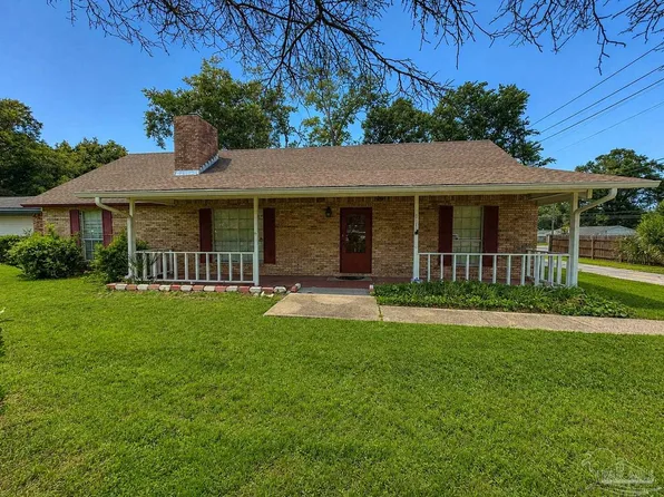 8047 Charter Oaks Dr, Pensacola, FL 32514
