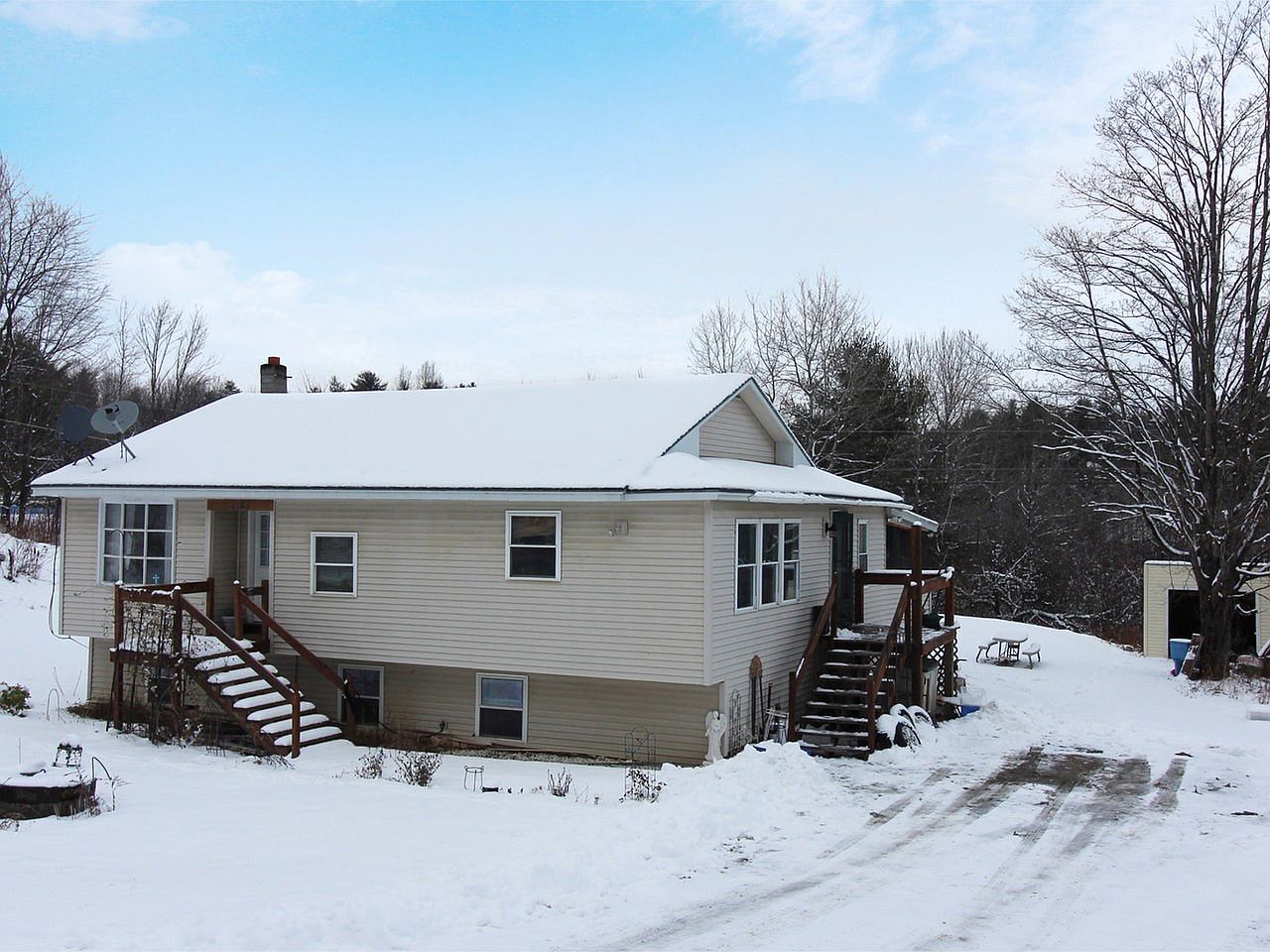 193 Brigham Hill Road, Essex Jct, VT 05452 Zillow