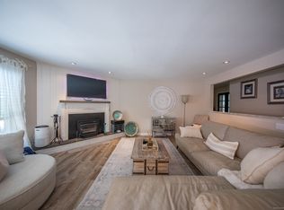 12 Josan Dr, Waterford, CT 06385