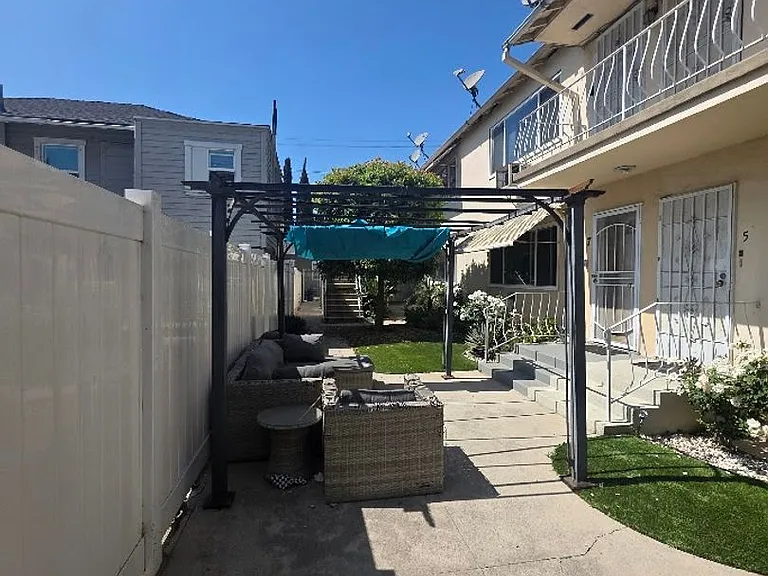 815 Pacific Ave #11 — Photo 11