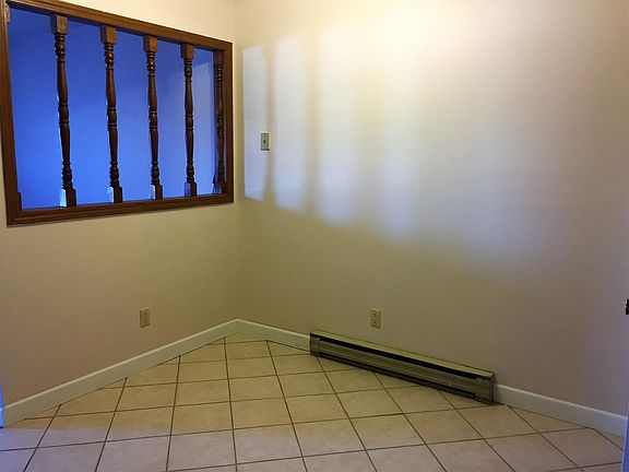 Dining room area with newly tiled flooring - JAn 2017