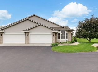 3735 Archer Ln N, Plymouth, MN 55446