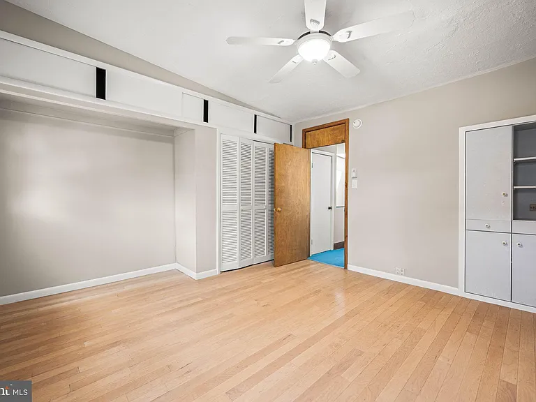 241 S 23rd St #2 — Photo 12