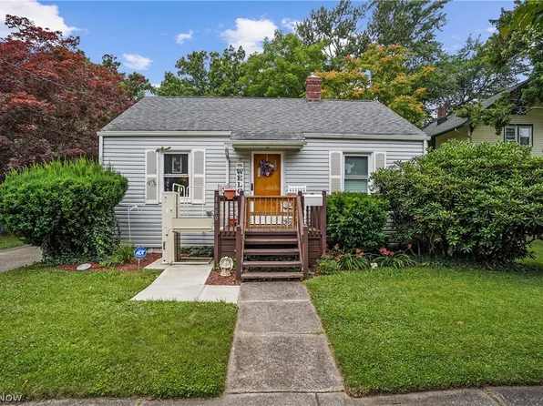 1880 Tonawanda Ave, Akron, OH 44305