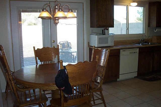2nd image of 2907 S Pennington Drive