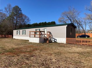 490 Ranchwood Dr, Salisbury, NC 28146