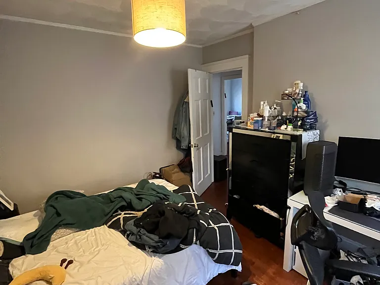 96 Lawton St #1 — Photo 9