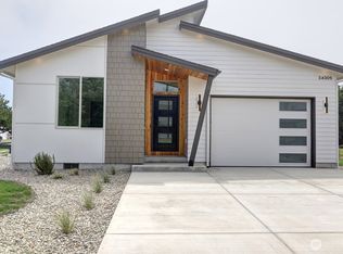 34305 G St, Ocean Park, WA