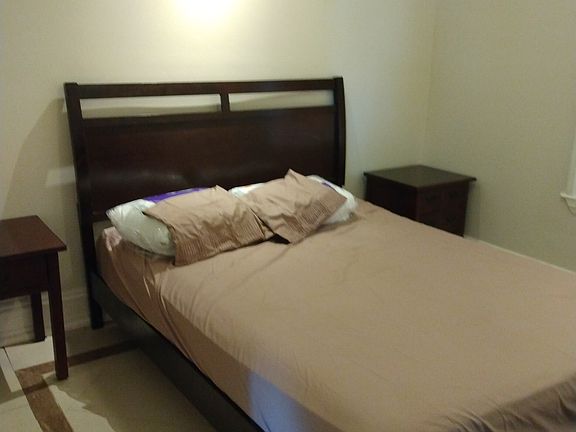 5th image of 2601 Amelia St APT 104
