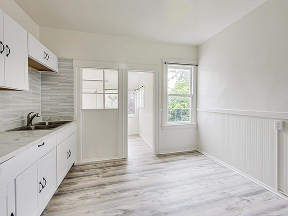 5th image of 2671 McAllister St #2671