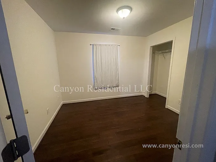 1604 Cedrow Dr — Photo 12