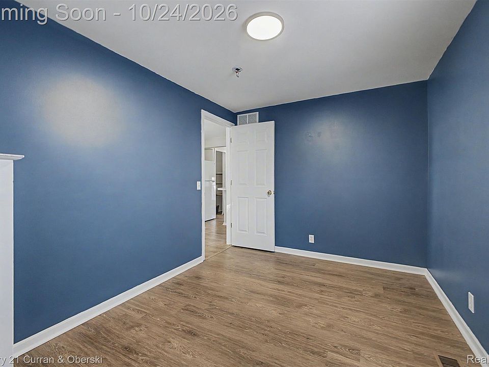 1054 Boston Ave, photo 18
