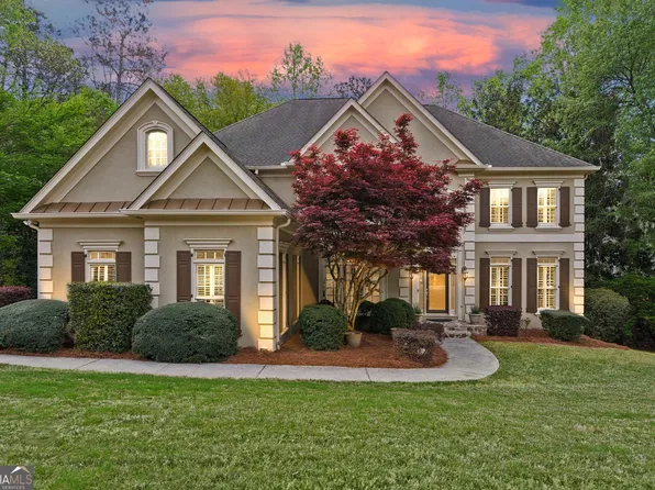 250 Steeple Pointe Dr, Roswell, GA 30076