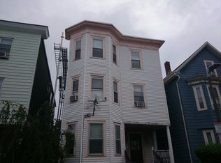 33 Buttonwood St, Dorchester, MA 02125