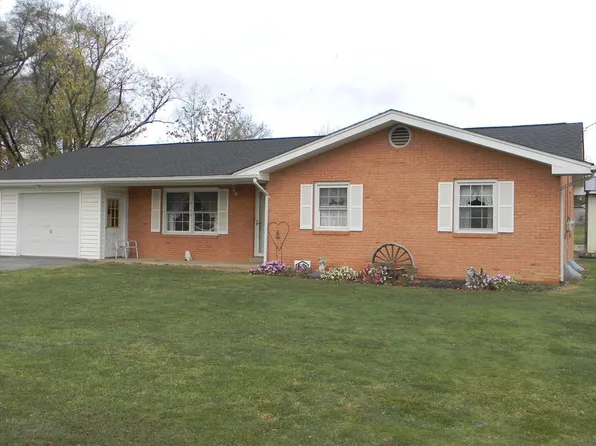 6175 Moore St, Mount Jackson, VA 22842